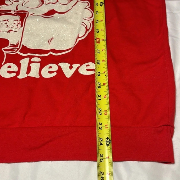 Graphic Santa Selfie #Believe Red Crewneck Sweatshirt size XXL - Picture 6 of 7